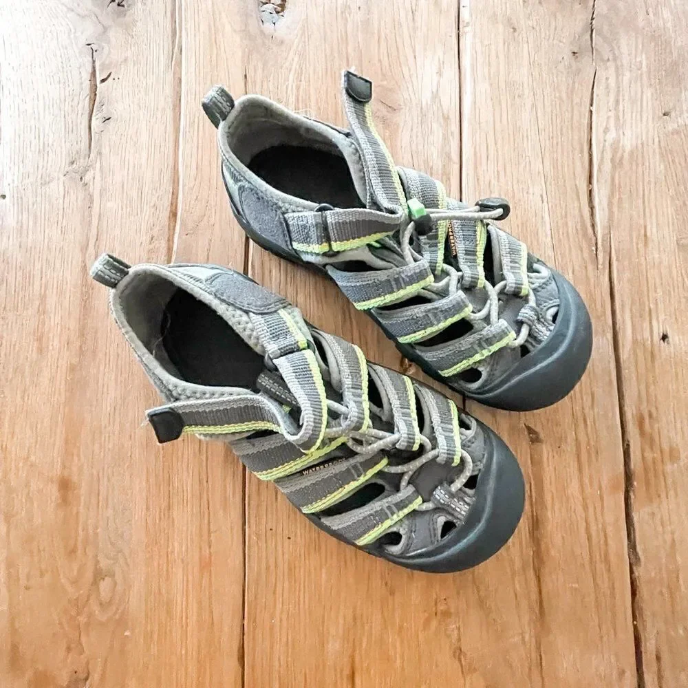Keen Water Shoes, Size 2